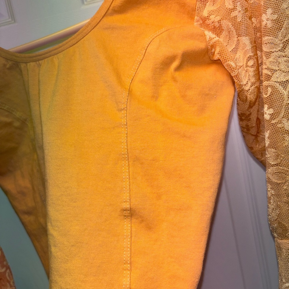 Mustard Lace Bell Sleeve Cropped Top – Boho Fairycore Festival Style - Picture 7 of 8